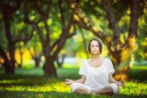 世界杯比赛时间表-C罗王者归来，惊艳表现照亮皇马新征程